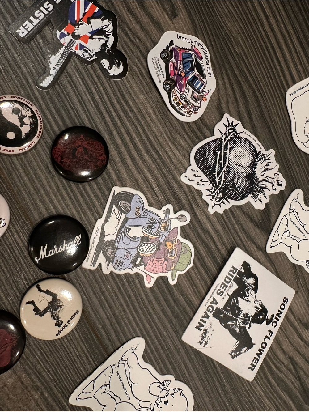 2022 Brandy Melville Stickers & Pins